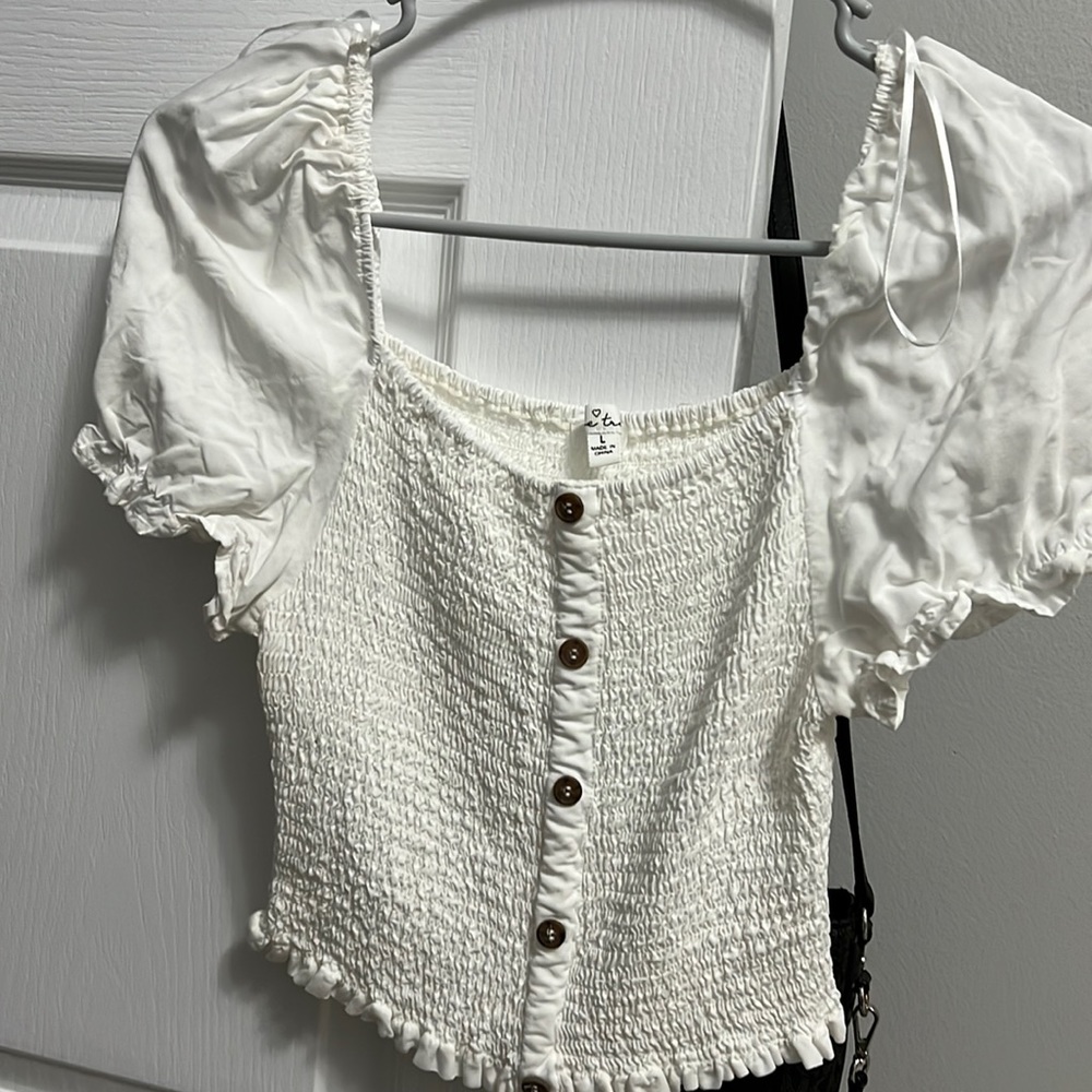 Puff sleeve white crop top